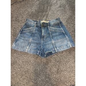 AMO REBECCA SHORT
NOSTALGIA size 25